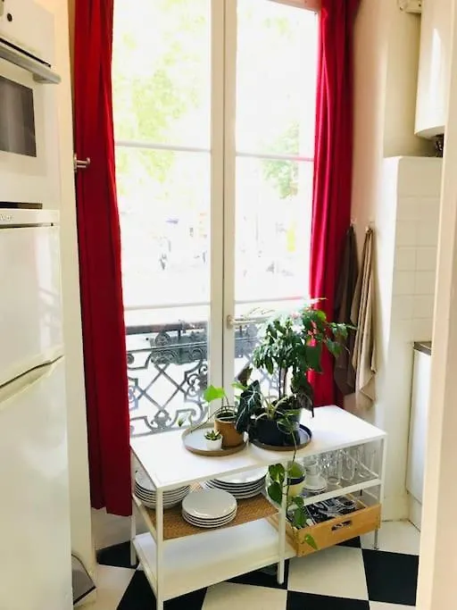 Flat In Paris